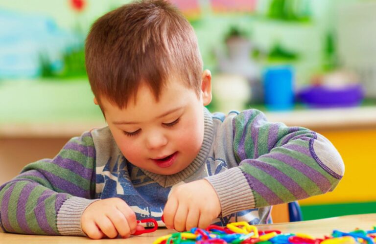 Otizm Çeşitleri ve Tanı Süreci Hakkında Bilgiler