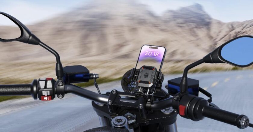 Motosiklet Telefon Tutucu ile Sürüş Keyfini Güvenli Hale Getirin