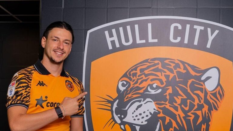 Son Dakika Spor Haberi | Hull Citye Trabzonspordan bir transfer daha! Enis Destan