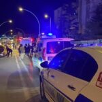 Üst geçitte otomobil ile hafif ticari araç çarpıştı: 1 yaralı