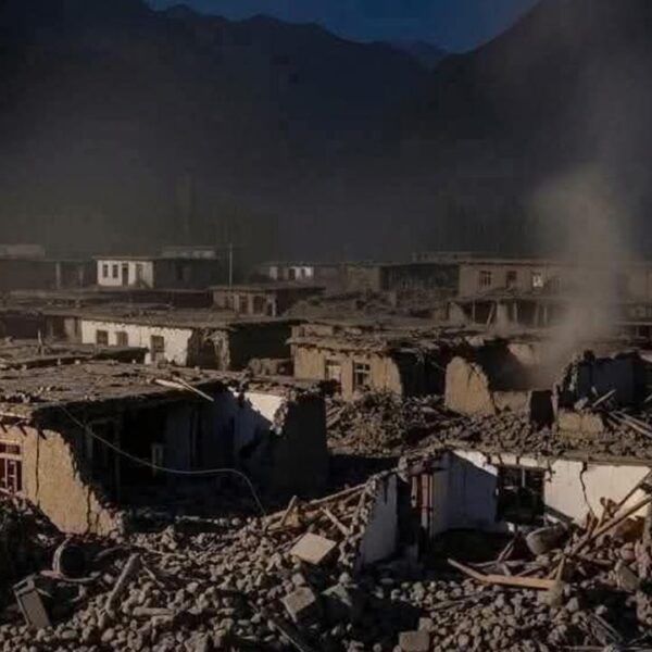 Kızılhaç, depremin vurduğu Afganistan’ın acil yardıma ihtiyaç duyduğunu açıkladı