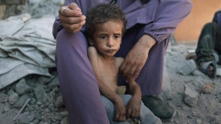 İngiltere hükümeti: İsrail’in soykırım niyetiyle hareket ettiğini düşünmüyoruz