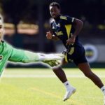 Fenerbahçe’de UEFA Avrupa Ligi’ndeki Stuttgart maçı öncesi Jhon Duran ve Ederson hakkında flaş gelişme!