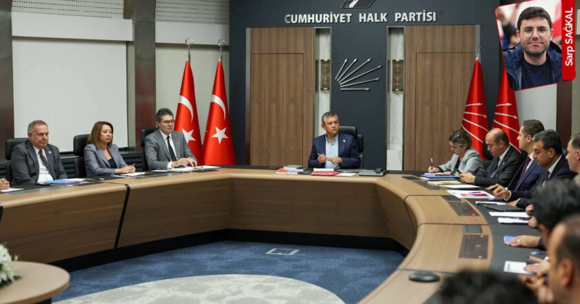 CHP’li kurmaylar başlatılan operasyonlara karşı mücadelelerinin süreceğini açıkladı: Hem sahada hem adliyede – Son Dakika Siyaset Haberleri