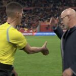 İspanya’nın hocası beraberliği sindiremedi! Maç sonunda hakeme küstah hareket –