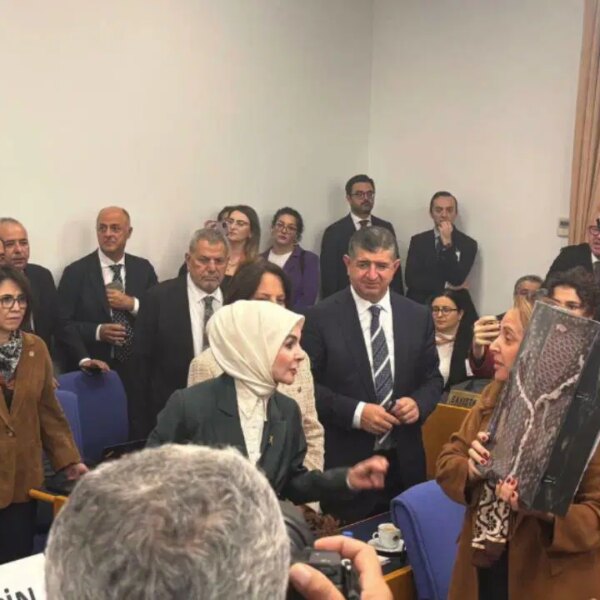 Gençlik ve Aile bakanlıklarının bütçe görüşmelerinde reddedilen önergeler: Kadınlara ve gençlere ‘ret’ bütçesi – Son Dakika Türkiye Haberleri