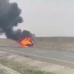 Diyarbakır’da hareket halindeki araçta yangın çıktı