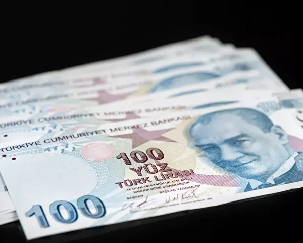 Emekliler Maaşlarına Dair Büyük Uyandıran Beklenti En Düşük Miktar Büyük Seviyede Tayin Edildi